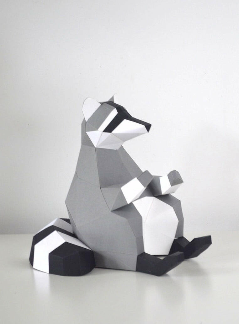 Raccoon - papercraft kit low-poly style