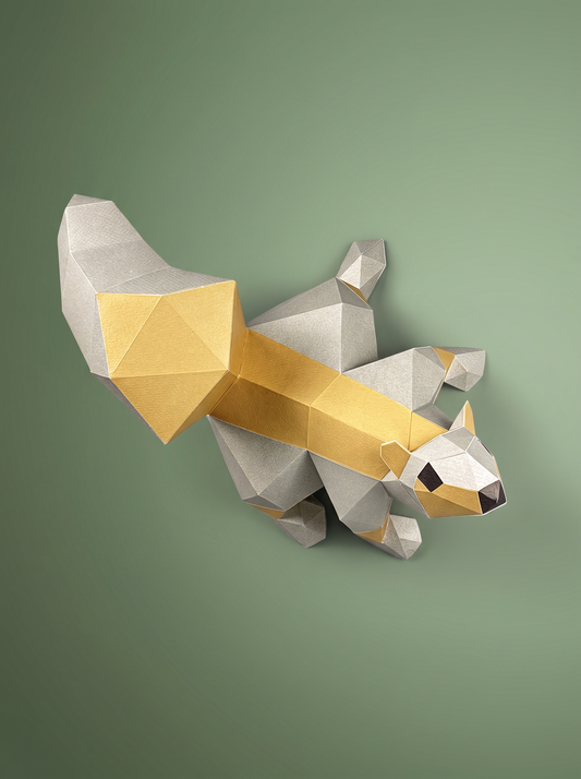 Écureuil sur un arbre