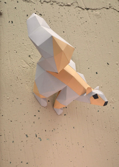 Squirrel on a tree POLY PAPER CRAFT