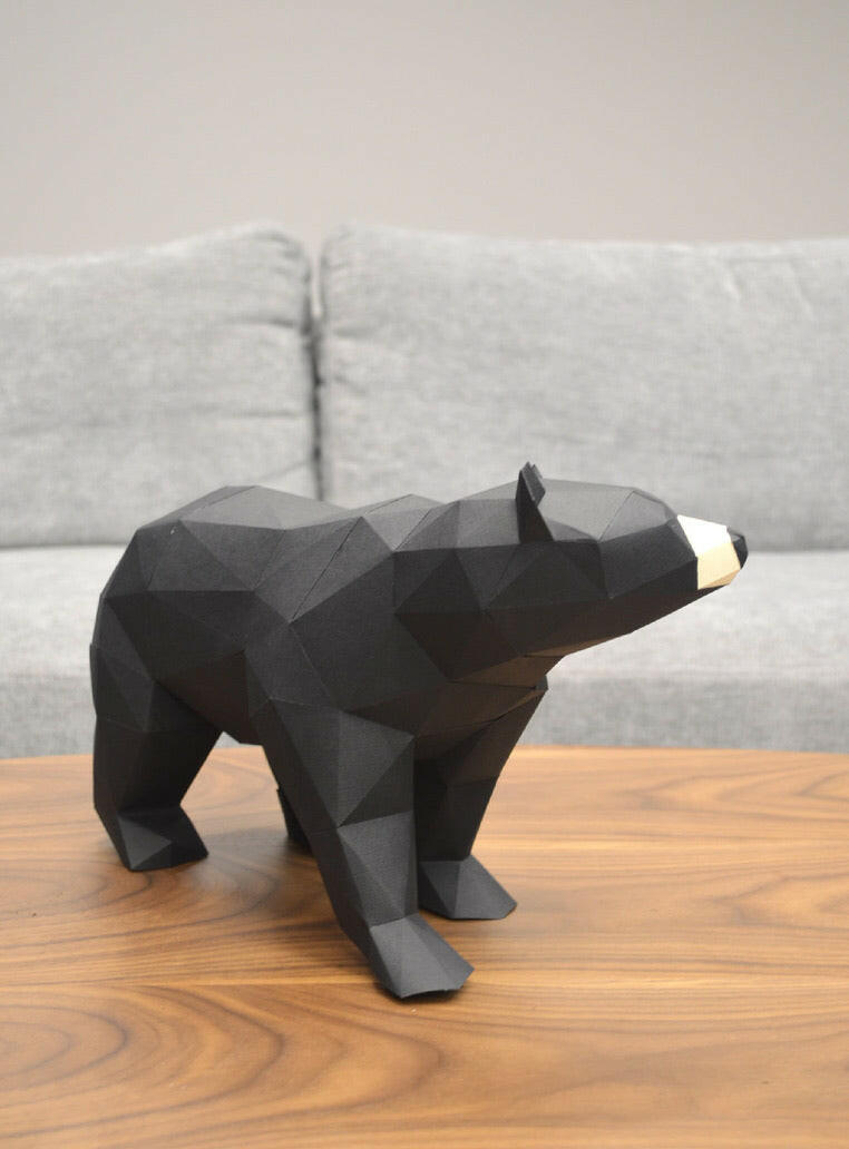 Black Bear - papercraft kit low-poly style