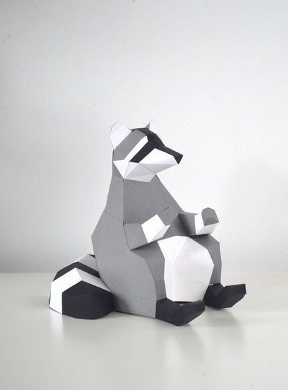 Raccoon - papercraft kit low-poly style