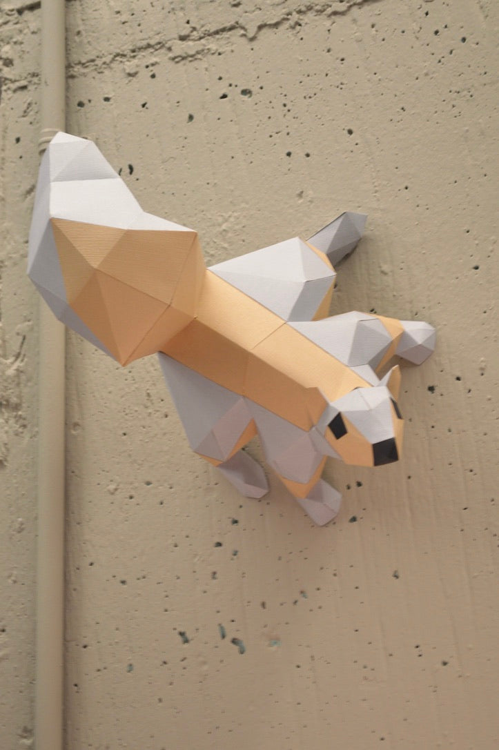 Squirrel on a tree POLY PAPER CRAFT